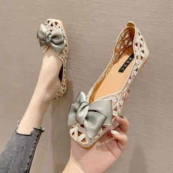 2023 Летние женские сандалии с романской вышивкой, выдолбленные туфли на плоской подошве в стиле Ретро с квадратной головкой, Дышащая обувь