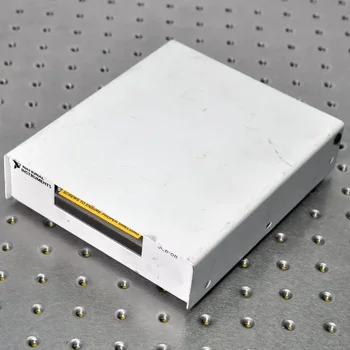 Используется Распределительная коробка с экранированным разъемом ввода-вывода NI SCB-68