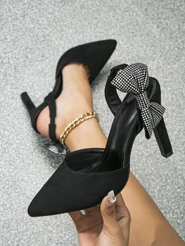 Стильные женские босоножки на высоком каблуке. Сексуальная женская обувь
